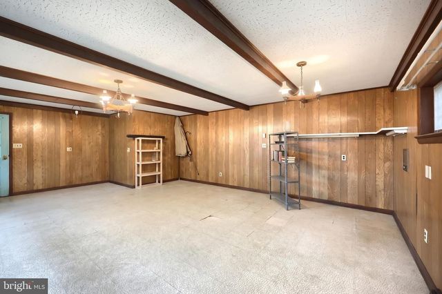 2850 IRONSTONE HILL RD, York, PA 17403