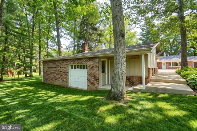 2850 IRONSTONE HILL RD, York, PA 17403