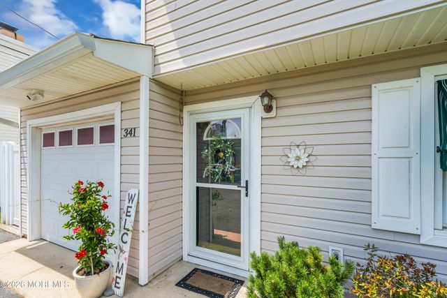 341 17th Avenue, Brick, NJ 08724