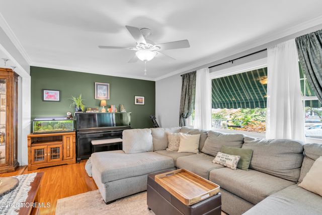 341 17th Avenue, Brick, NJ 08724