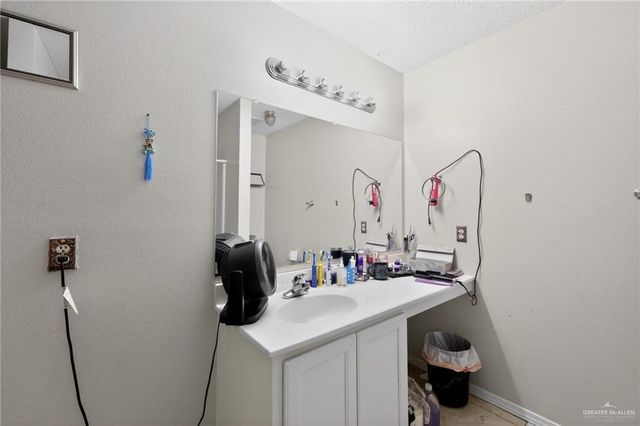2110 W 40th Street, Mission, TX 78573
