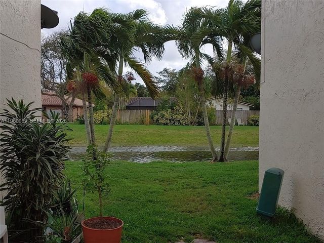 11128 Royal Palm Blvd 8-10, Coral Springs, FL 33065