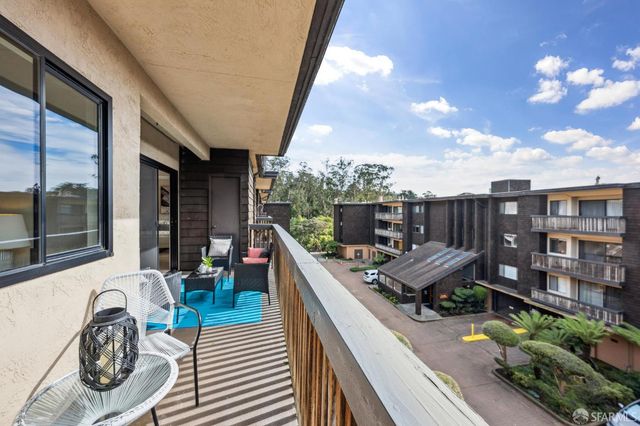 2770 19th Avenue 52, San Francisco, CA 94132