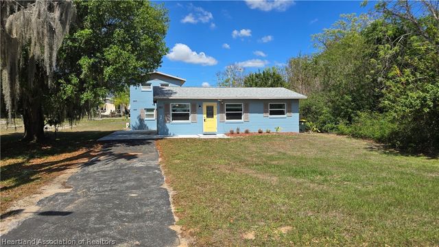 681 Lake June Road, Lake Placid, FL 33852