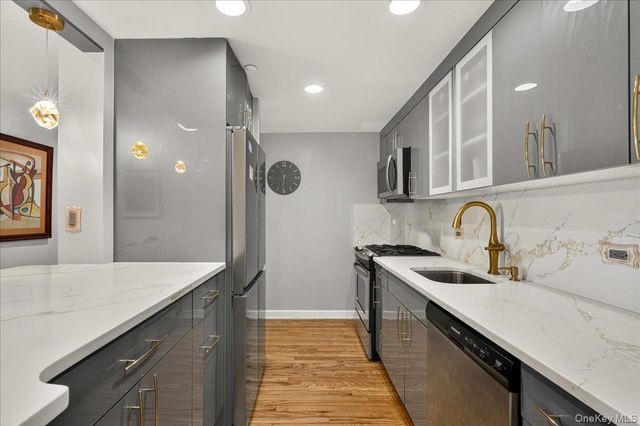 775 Lafayette Avenue 8E, Brooklyn, NY 11221