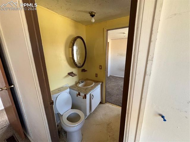 7825 Boone Road, Yoder, CO 80864