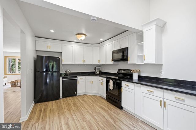 807 HOLLYWOOD BLVD, Crownsville, MD 21032