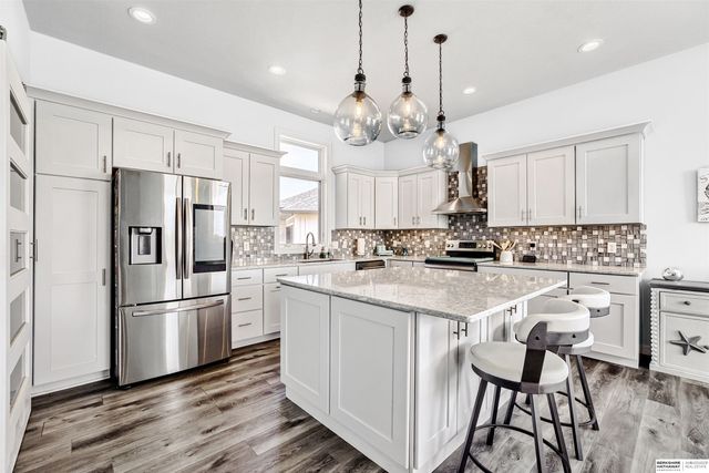 734 Cobblestone Pointe, Ashland, NE 68003