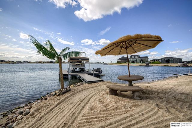 734 Cobblestone Pointe, Ashland, NE 68003