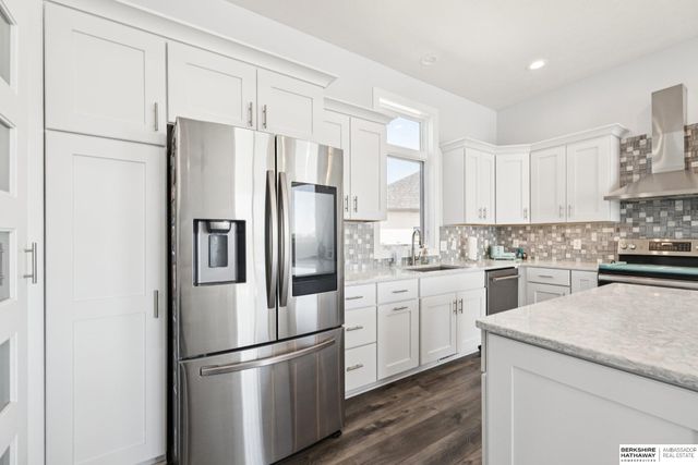 734 Cobblestone Pointe, Ashland, NE 68003