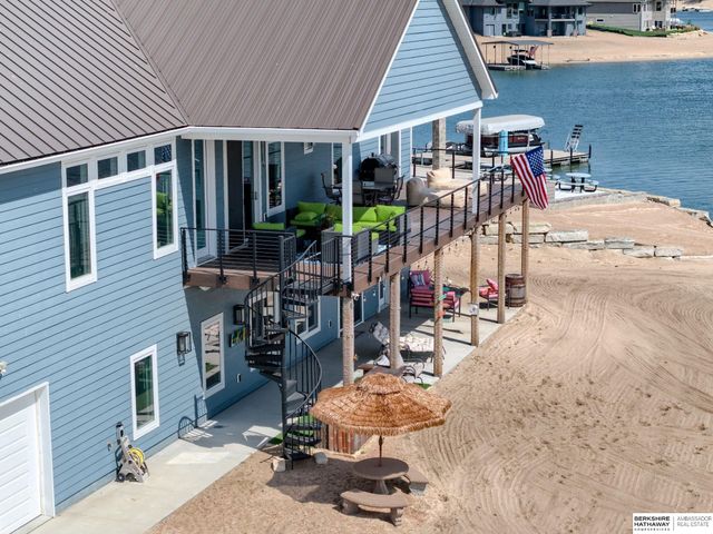 734 Cobblestone Pointe, Ashland, NE 68003