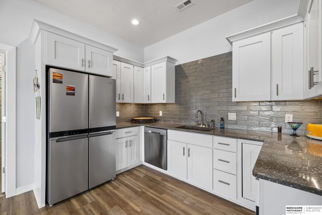 734 Cobblestone Pointe, Ashland, NE 68003