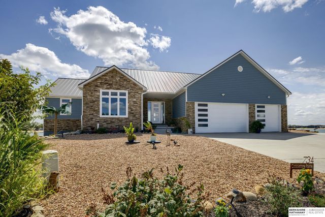 734 Cobblestone Pointe, Ashland, NE 68003