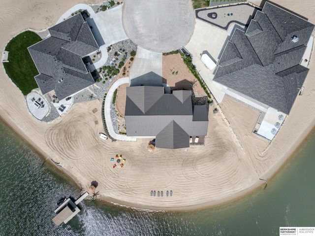 734 Cobblestone Pointe, Ashland, NE 68003