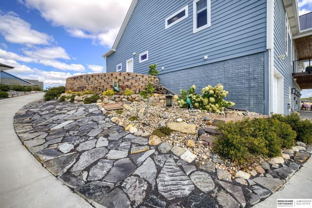 734 Cobblestone Pointe, Ashland, NE 68003