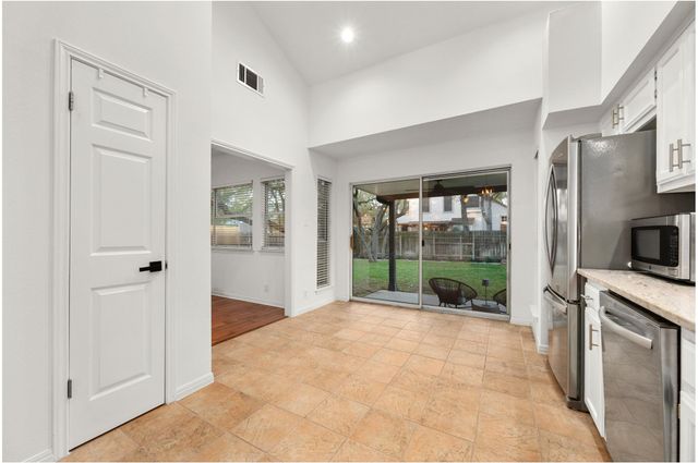 4802 Alta Loma DR, Austin, TX 78749