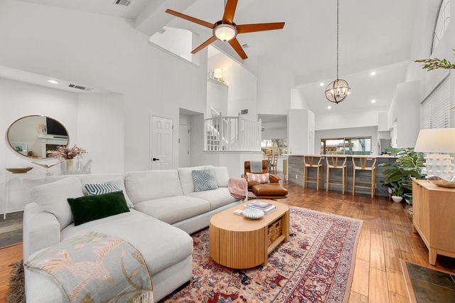 4802 Alta Loma DR, Austin, TX 78749