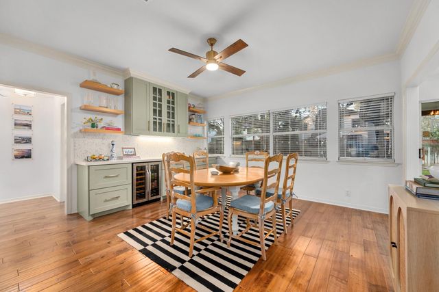 4802 Alta Loma DR, Austin, TX 78749