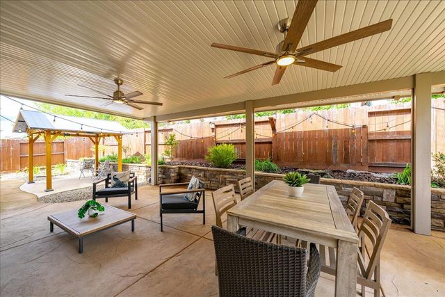 12706 Thornberg Way, Rancho Cordova, CA 95742