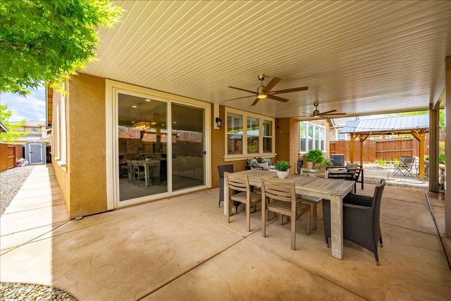 12706 Thornberg Way, Rancho Cordova, CA 95742
