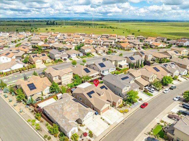 12706 Thornberg Way, Rancho Cordova, CA 95742