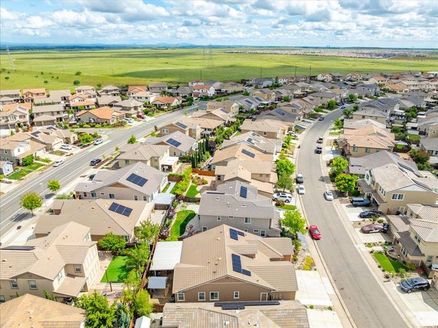12706 Thornberg Way, Rancho Cordova, CA 95742