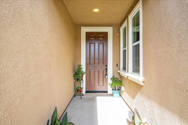 12706 Thornberg Way, Rancho Cordova, CA 95742