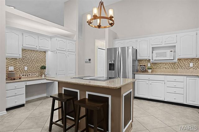 6 Jenn Laur Drive, Edwardsville, IL 62025