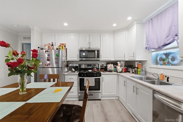 621 Sheafe 162, Poughkeepsie, NY 12601