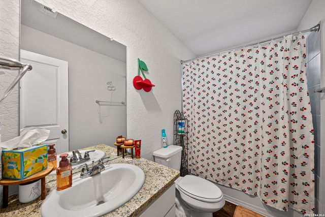 1050 Cozumel Emerald, San Antonio, TX 78253