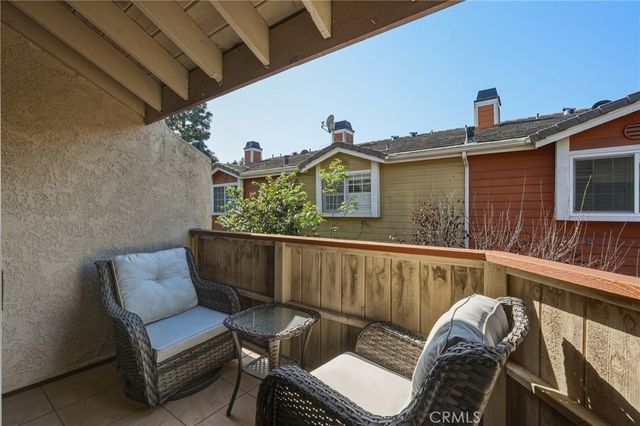 334 W 220TH Street, Carson, CA 90745