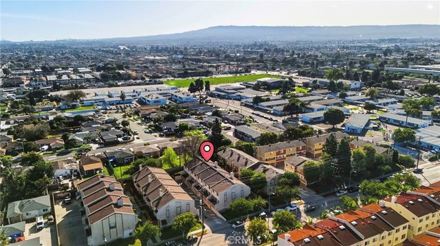 334 W 220TH Street, Carson, CA 90745