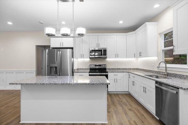 177 AZURE DR, Colonial Beach, VA 22443