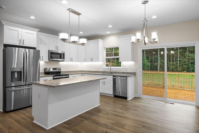 177 AZURE DR, Colonial Beach, VA 22443