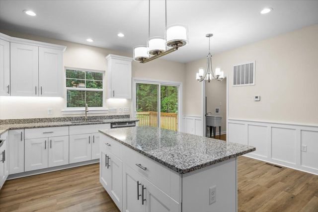 177 AZURE DR, Colonial Beach, VA 22443