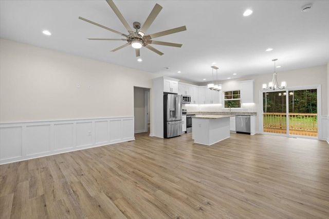 177 AZURE DR, Colonial Beach, VA 22443
