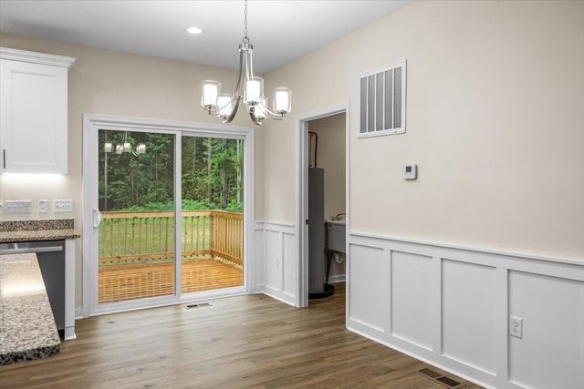 177 AZURE DR, Colonial Beach, VA 22443