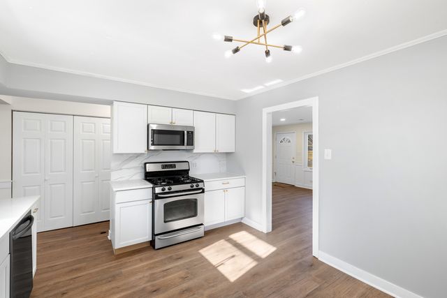 287 Mohawk Street, Park Forest, IL 60466