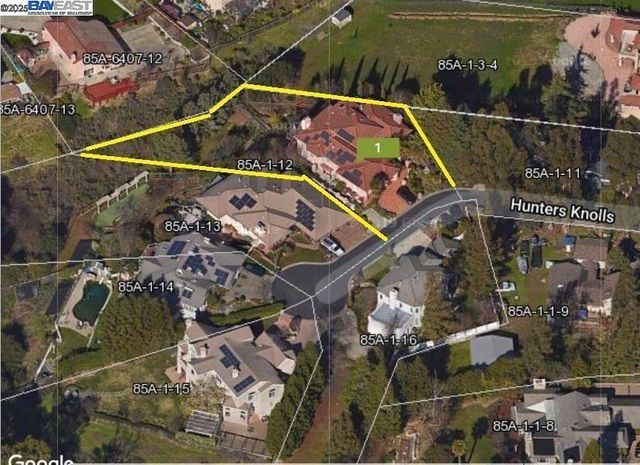 20340 Hunters Knls, Castro Valley, CA 94552