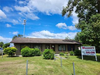 6137 SE HAMES ROAD, Belleview, FL 34420