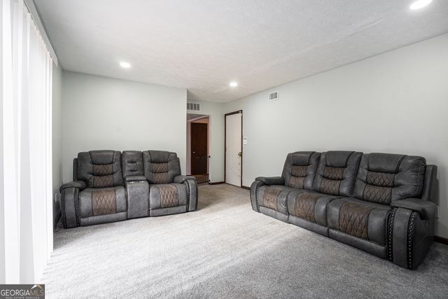 4609 Keighley Drive, Stone Mountain, GA 30083