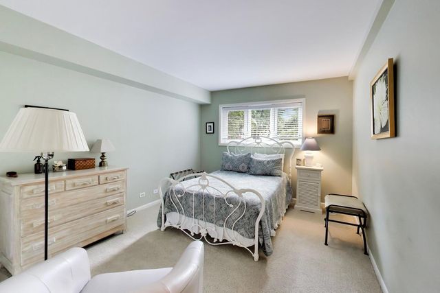 2001 Sherman Avenue 204, Evanston, IL 60201