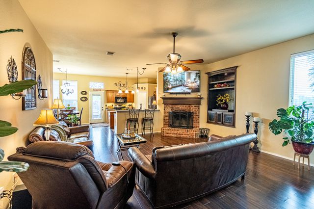 7427 Lake Front Trail, Arlington, TX 76002
