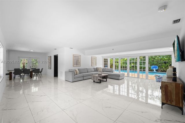 1308 Seabreeze Blvd, Fort Lauderdale, FL 33316