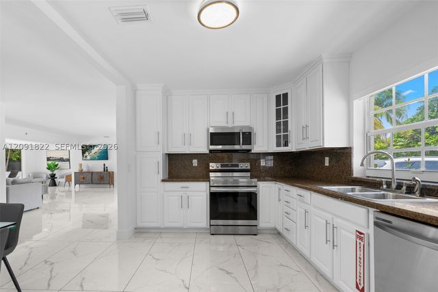 1308 Seabreeze Blvd, Fort Lauderdale, FL 33316