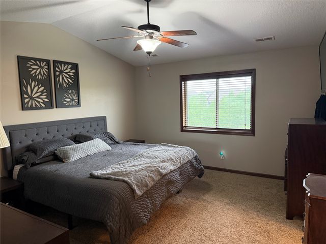 332 Aspen Drive NW, Bondurant, IA 50035