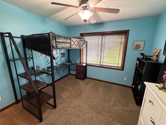 332 Aspen Drive NW, Bondurant, IA 50035