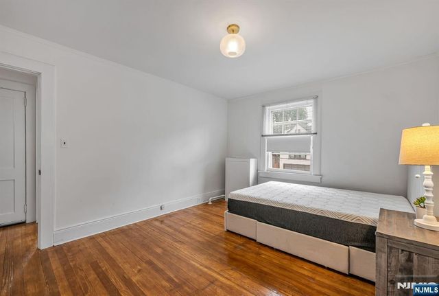 133 Highwood Avenue, Leonia, NJ 07605