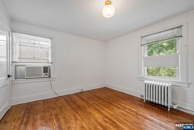 133 Highwood Avenue, Leonia, NJ 07605