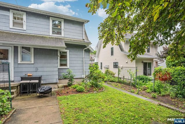 133 Highwood Avenue, Leonia, NJ 07605